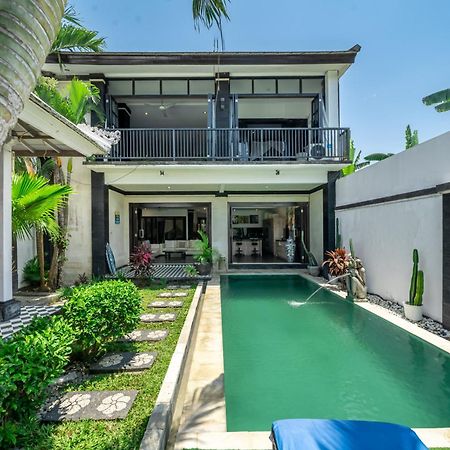 Villa Lingkar 89A Canggu Eksteriør bilde