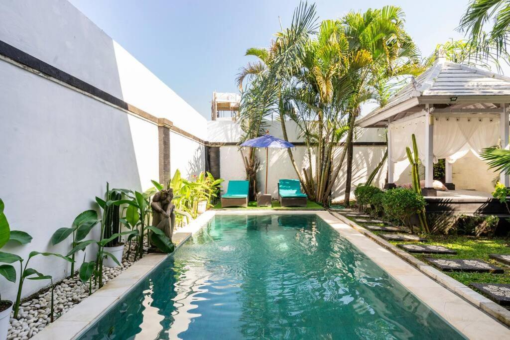 Villa Lingkar 89A Canggu Eksteriør bilde