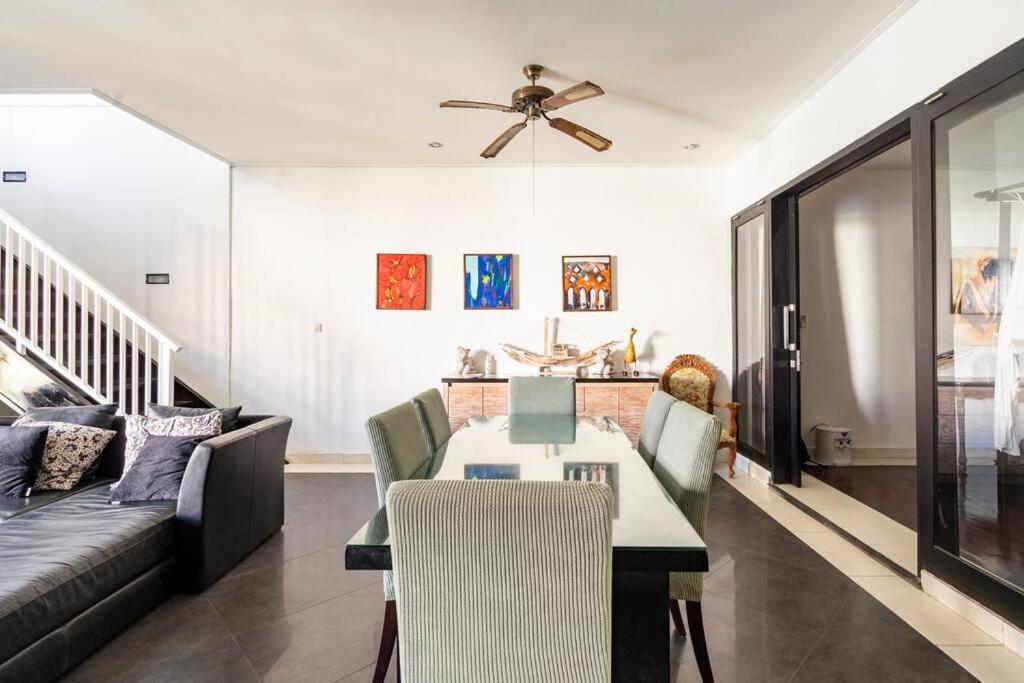 Villa Lingkar 89A Canggu Eksteriør bilde